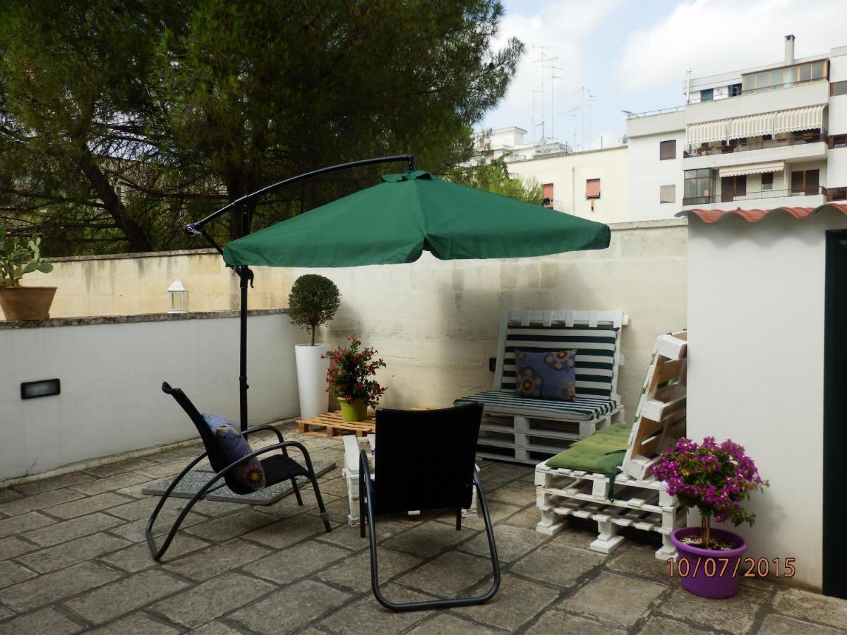 Casa Lauretta - Terrazza - Garage Wifi E Bici Gratuite Lecce Exterior foto