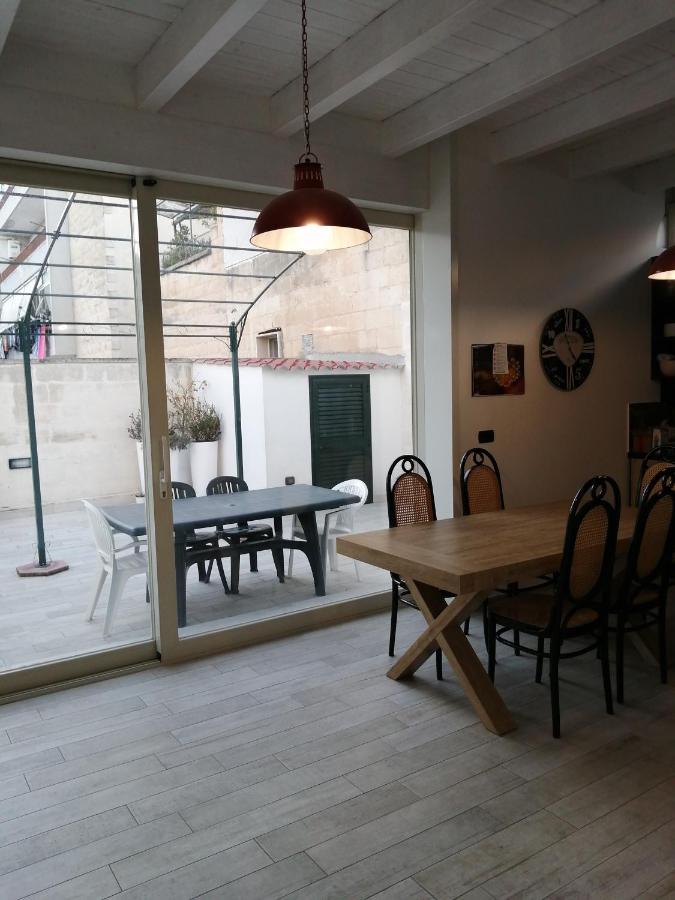 Casa Lauretta - Terrazza - Garage Wifi E Bici Gratuite Lecce Exterior foto